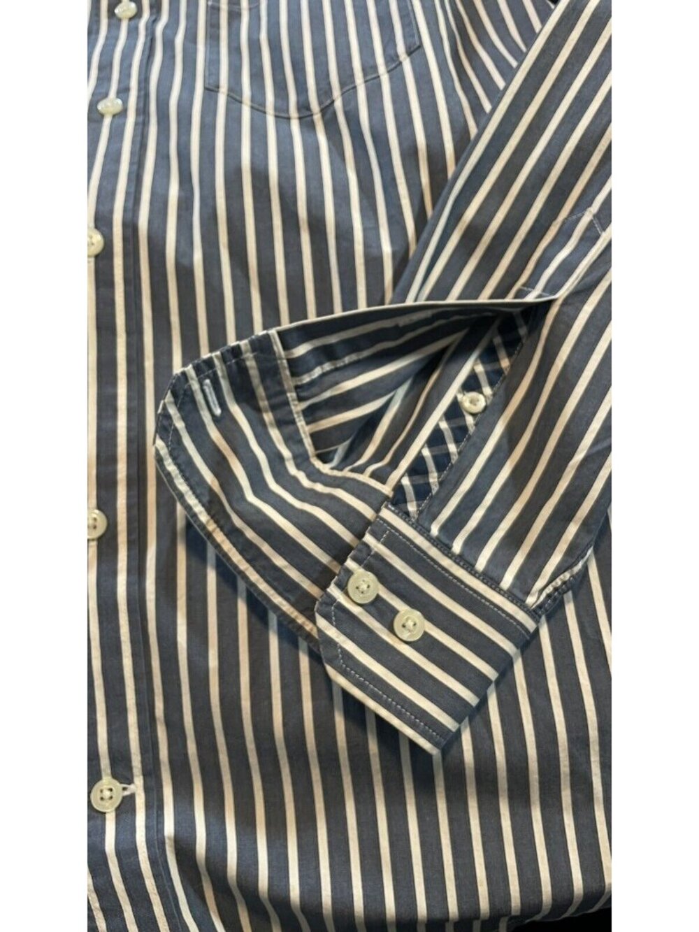 Banana Republic Classic Fit Button Down Shirt Medium Blue Strip Crisp Cotton - Picture 11 of 14